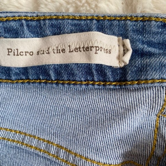 Anthropologie Jeans Pilcro And The Letterpress Distressed Raw Hem Cropped Size 4 - Picture 4 of 14